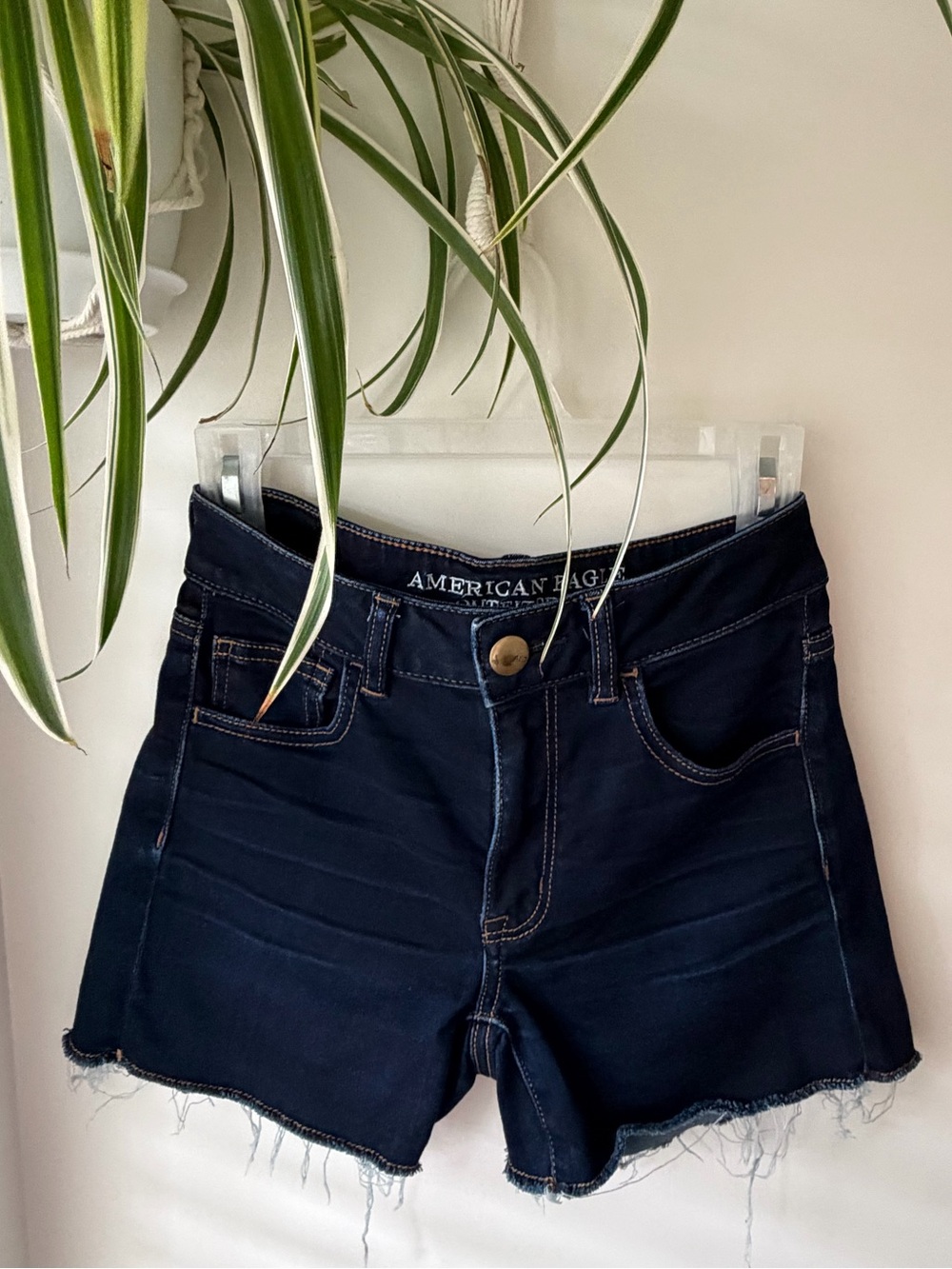 American Eagle AE High Rise Shortie Dark Wash Denim Cutoff Shorts Size 2